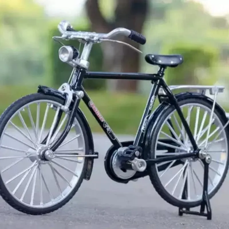 1:10 Scale Classic Metal Diecast Bicycle