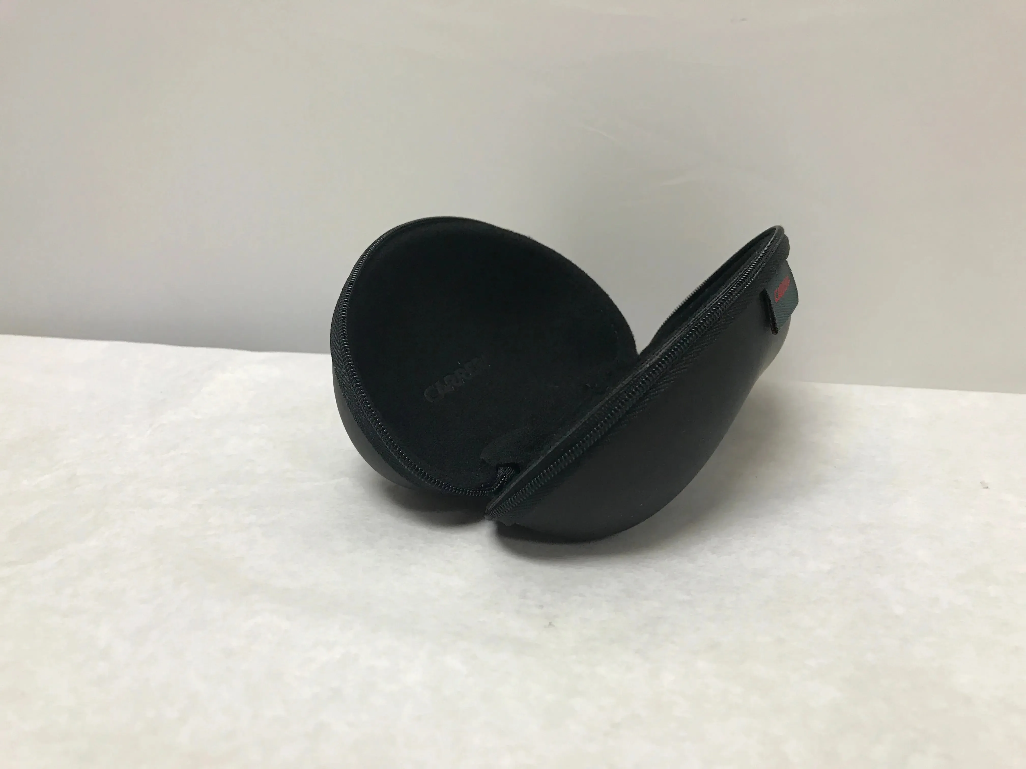Carrera Black Zippered Optical Eyeglasses Hard Case | KMOPT-90