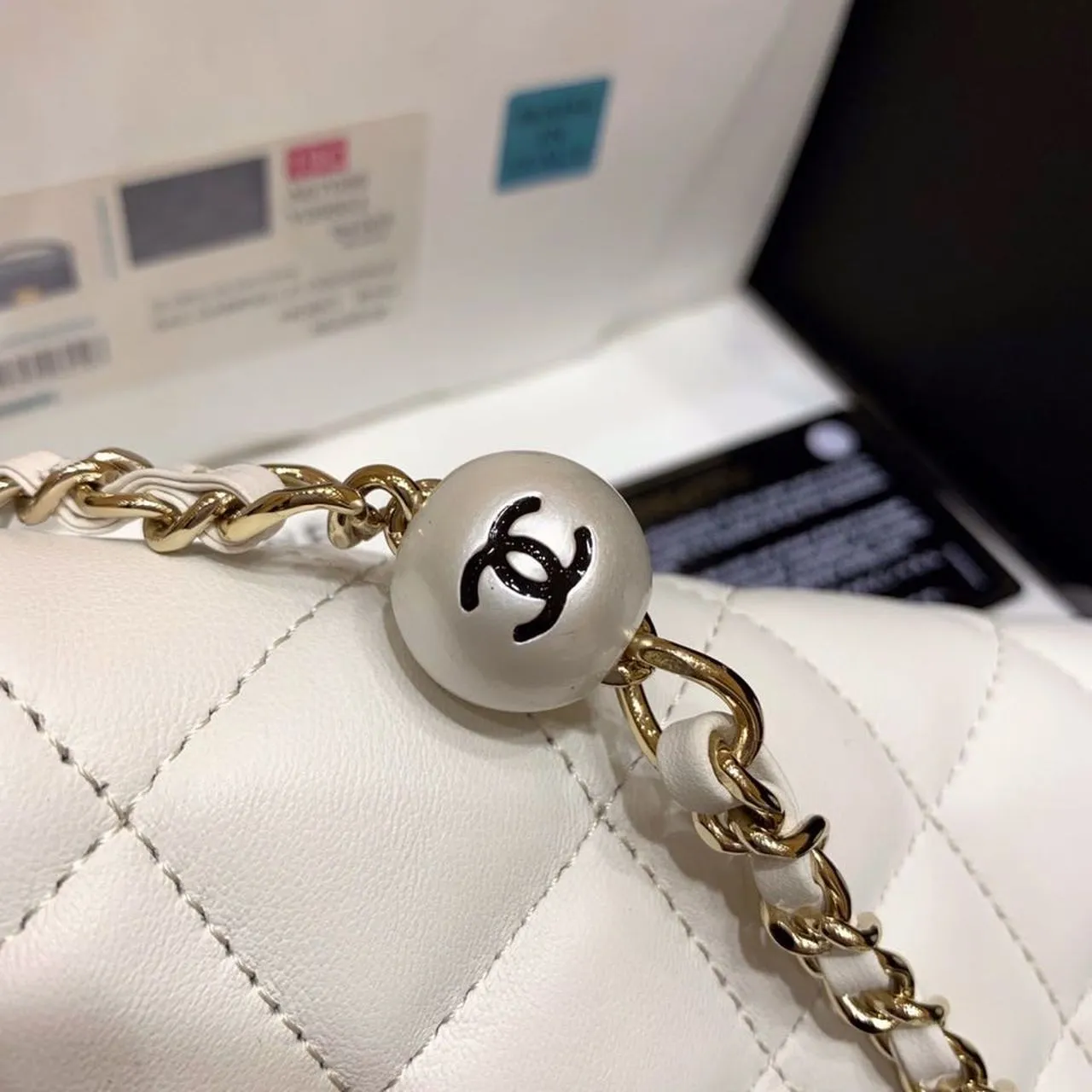 CHLSmall Pearl Logo Strap Flap Bag White For Women, Women&#8217;s Handbags, Shoulder And Crossbody Bags 7in/18cm AS1436