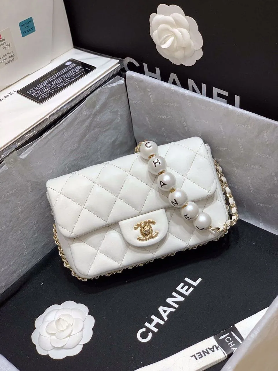 CHLSmall Pearl Logo Strap Flap Bag White For Women, Women&#8217;s Handbags, Shoulder And Crossbody Bags 7in/18cm AS1436