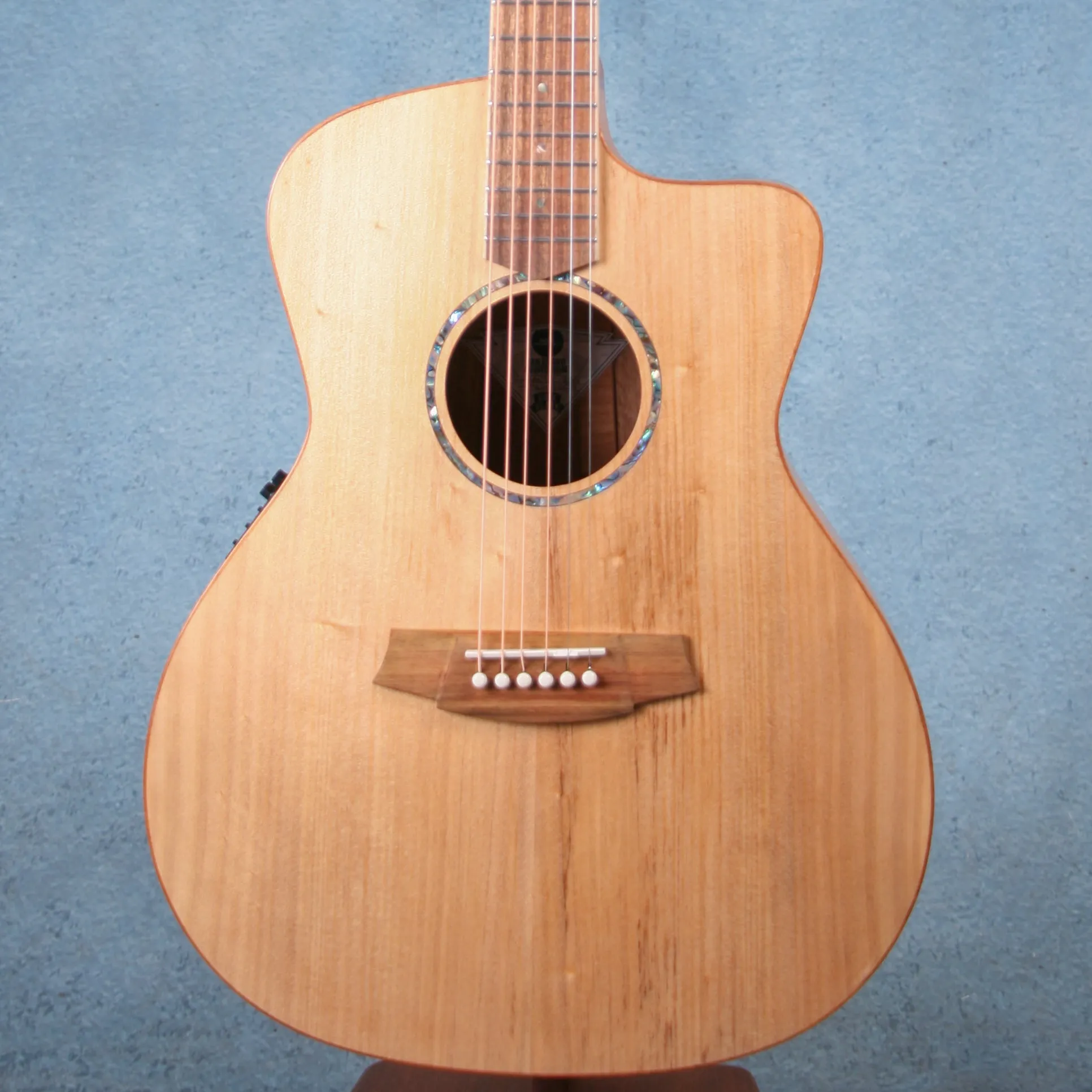 Cole Clark SAN1EC-BSO Studio Grand Auditorium Acoustic Electric Guitar - 2408600
