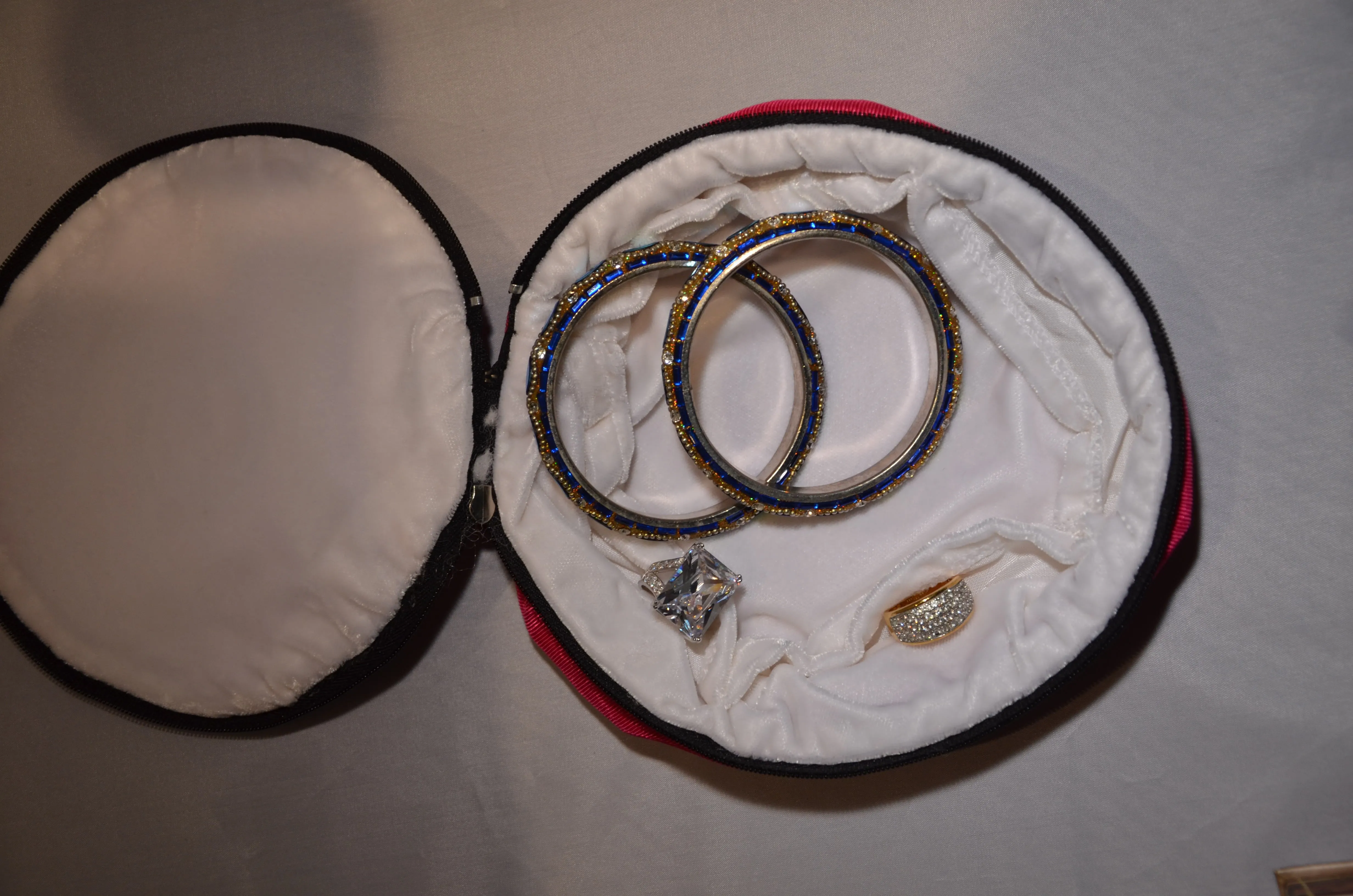 Large Round Jewel