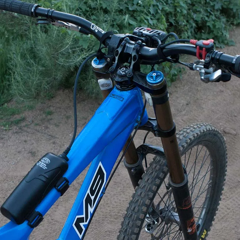Pro 4200 Enduro Front Bike Light w/ Thumb Remote