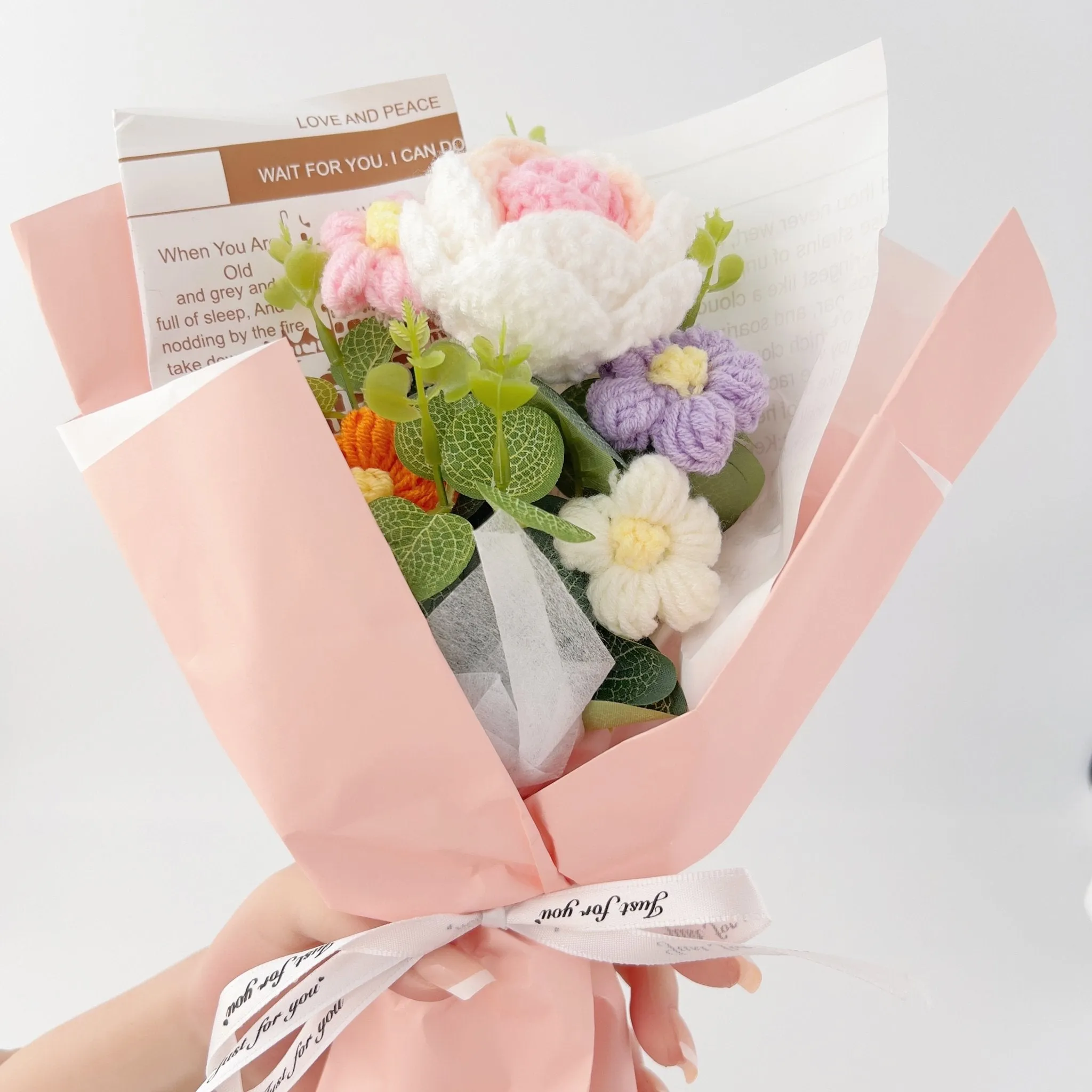 Rose Crochet Flowers Bouquet Knitted Flower Wrap with Light and Bag for Gift Home Decoration Ornaments
