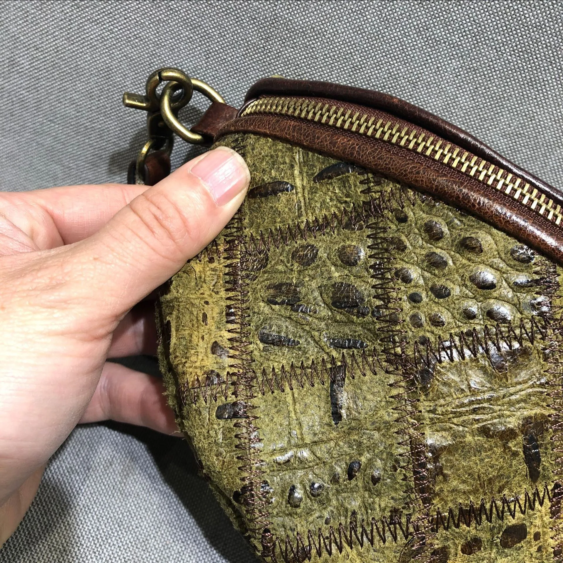 Small Women's Crossbody Chest Bag Leather Sling Bags For Women