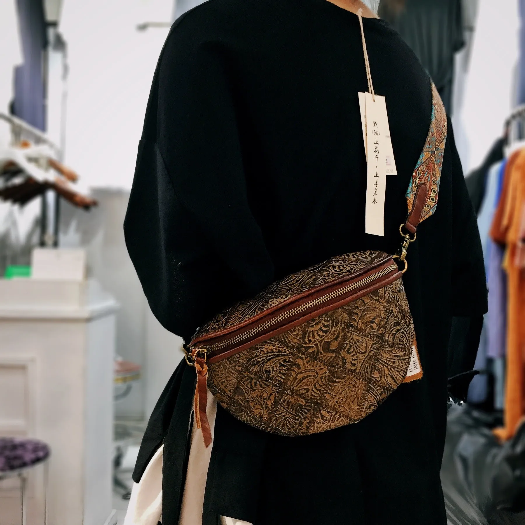 Small Women's Crossbody Chest Bag Leather Sling Bags For Women