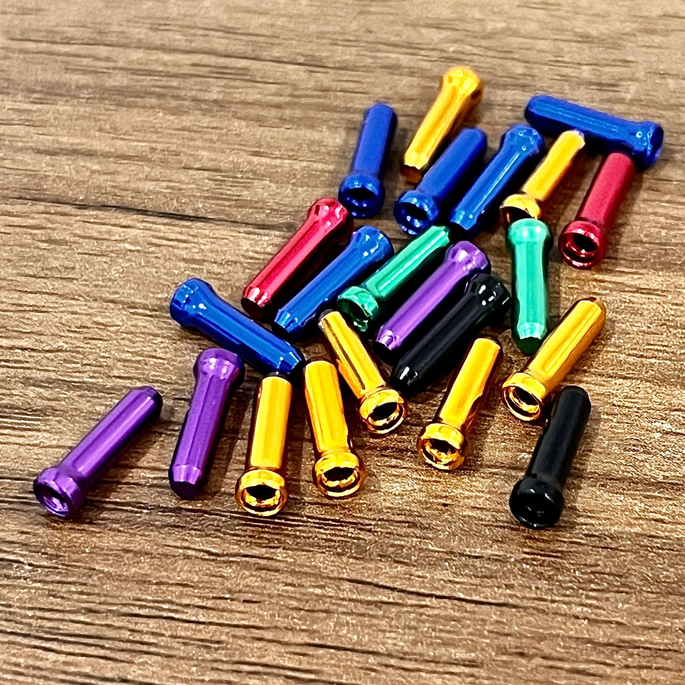 Strummer Alloy Inner Cable Cap/Cover (500 Pcs/Bottle)