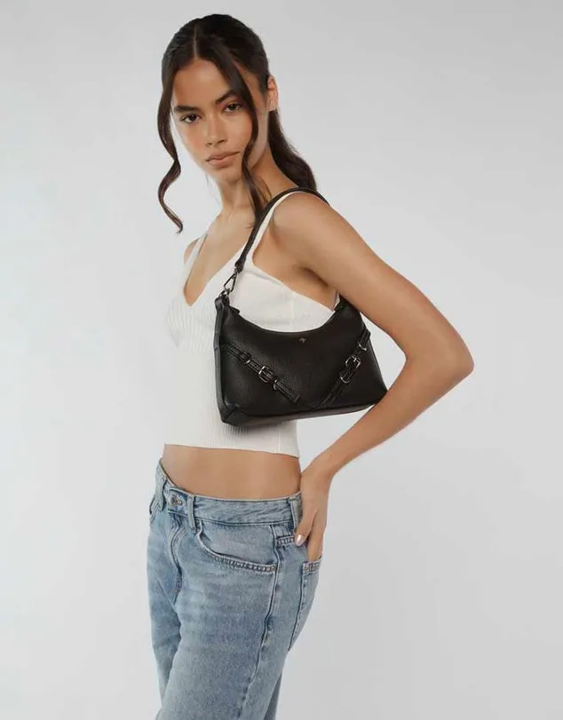UMA BUCKLE SHOULDER BAG