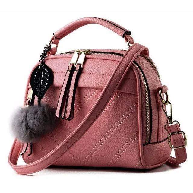 Women Faux-Leather Tote Shoulder Handbag with Fabolous leaf-shaped Tassels